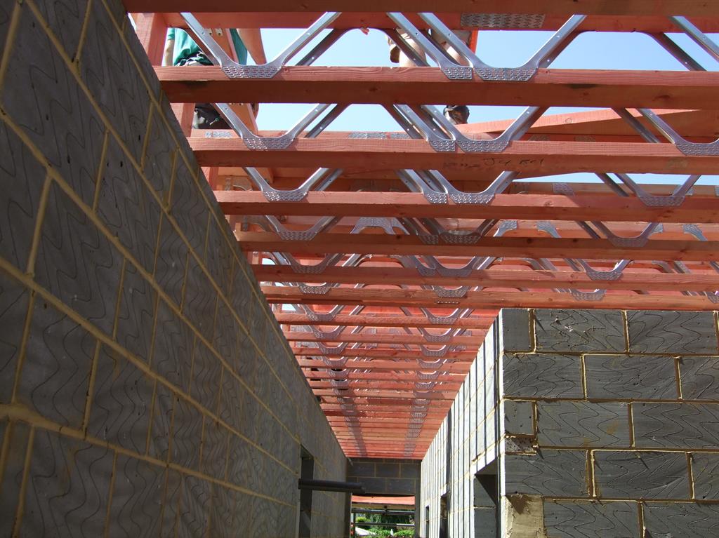 Fforest Timber Engineering EASI JOISTS® FLAT ROOF